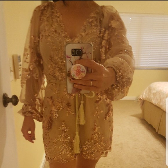 Gold/Nude Sequins Romper 💕HP💕 x2 - Picture 5 of 7